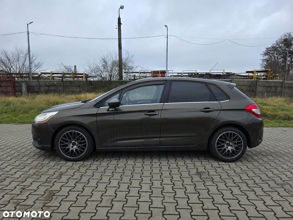 Citroën C4 HDi 115 Attraction - 5