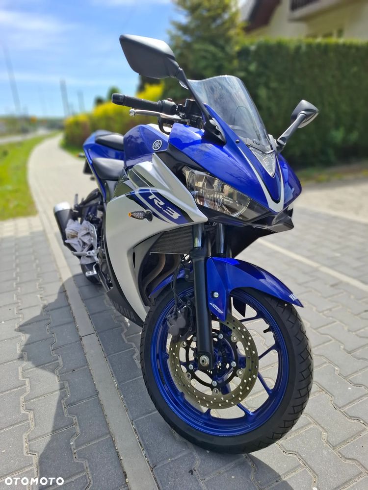 Yamaha YZF - 3