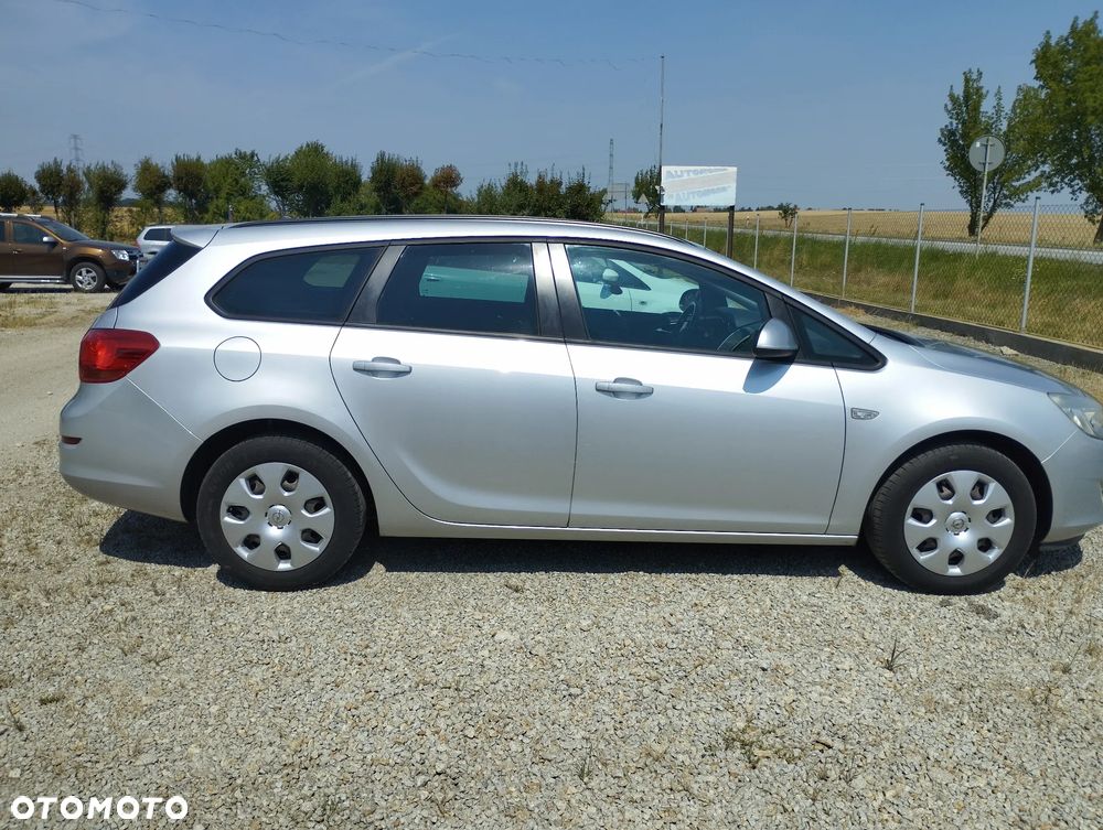 Opel Astra 1.6 Sport - 8