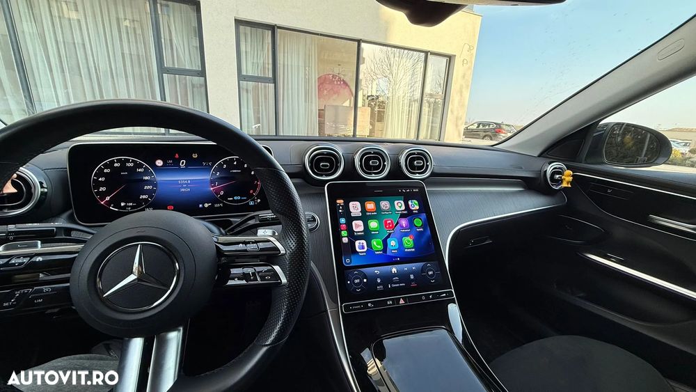 Mercedes-Benz C 300 4Matic 9G-TRONIC AMG Line - 3