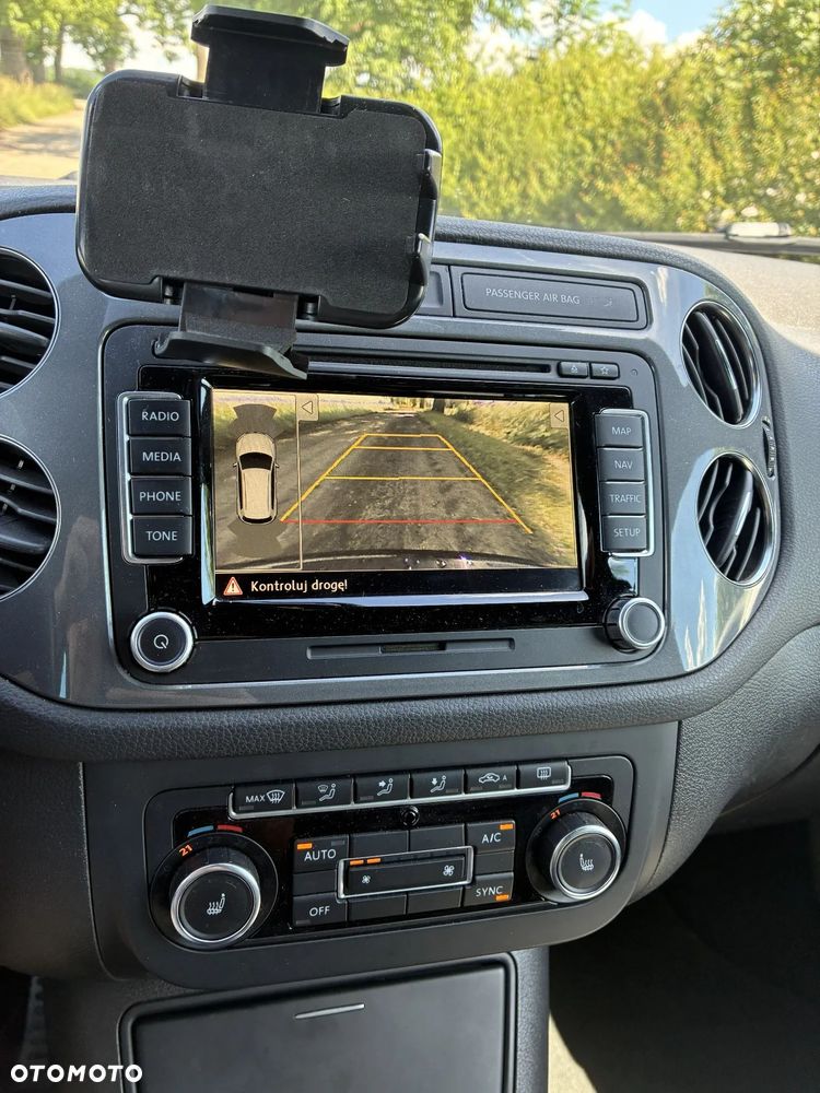 Volkswagen Tiguan - 10
