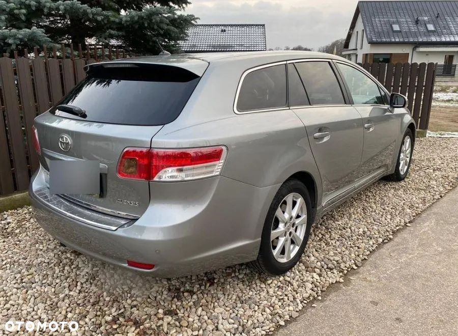 Toyota Avensis 2.0 Prestige - 7