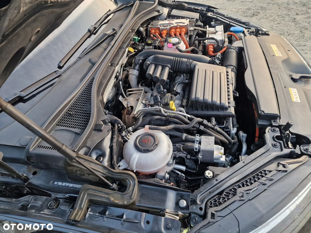 Skoda Superb ver-combi-1-4-tsi-iv-dsg-style - 26