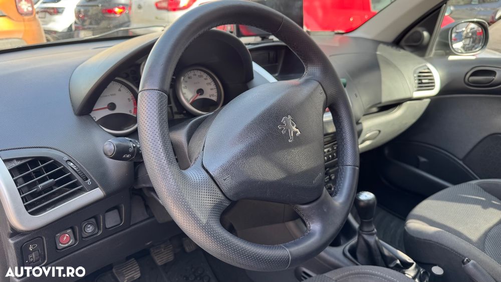 Peugeot 206 - 12