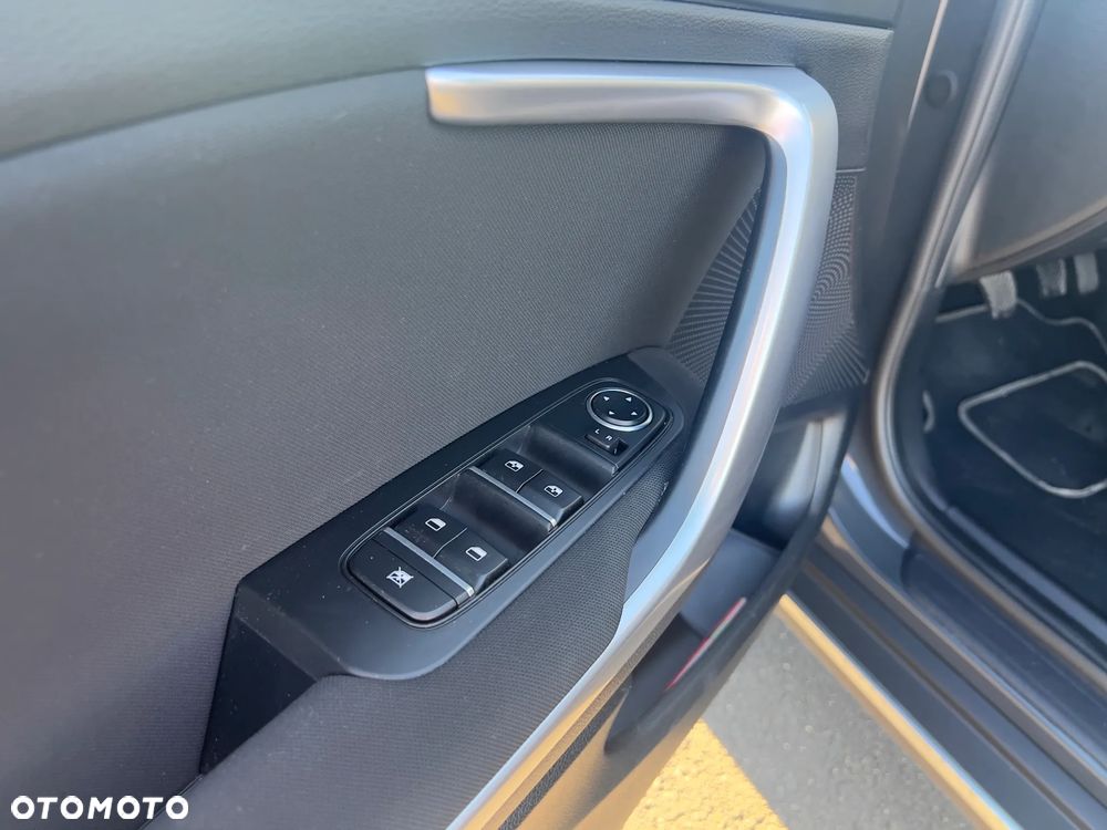 Kia XCeed 1.5 T-GDI M - 11