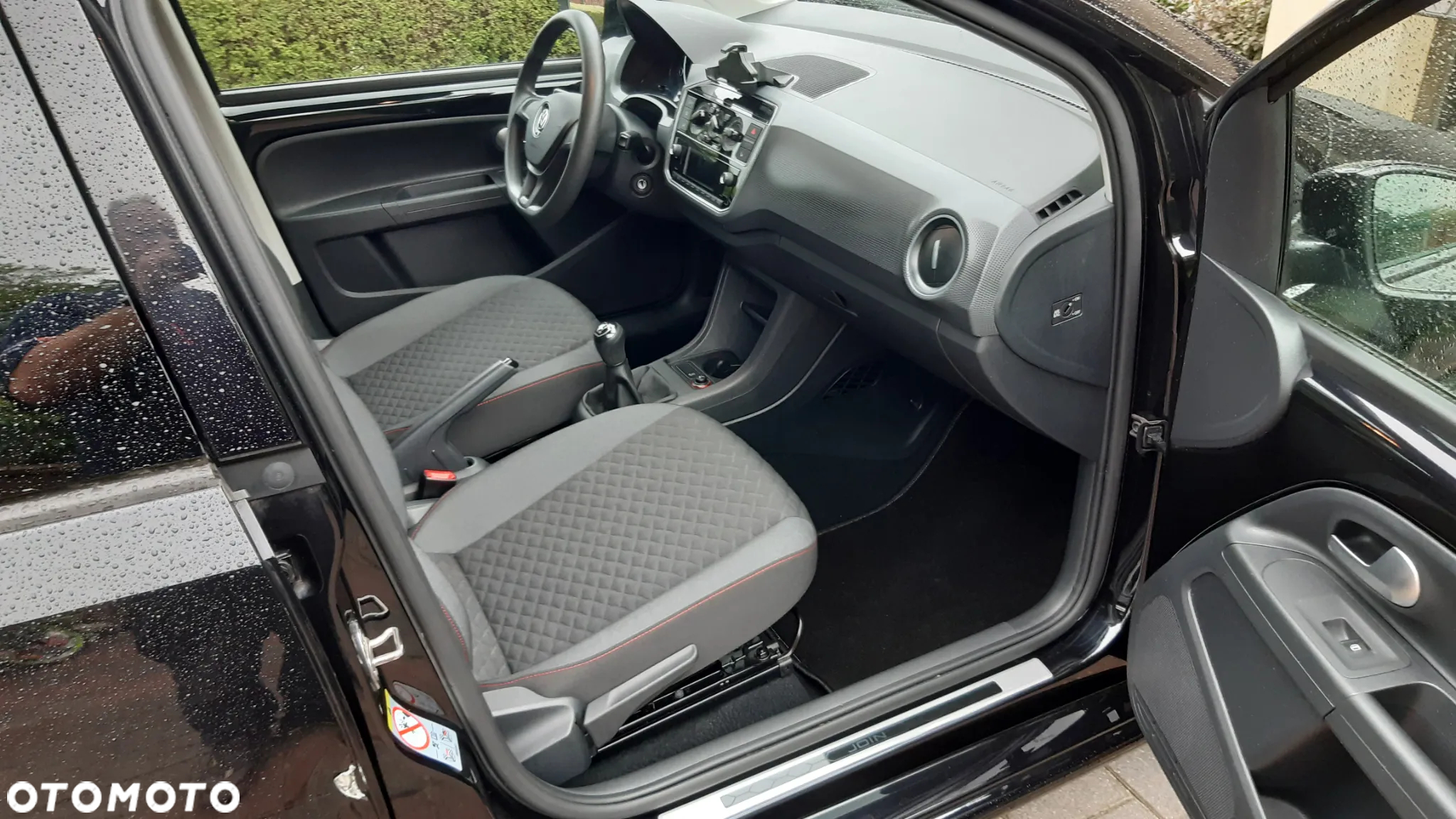 Volkswagen up! join - 19