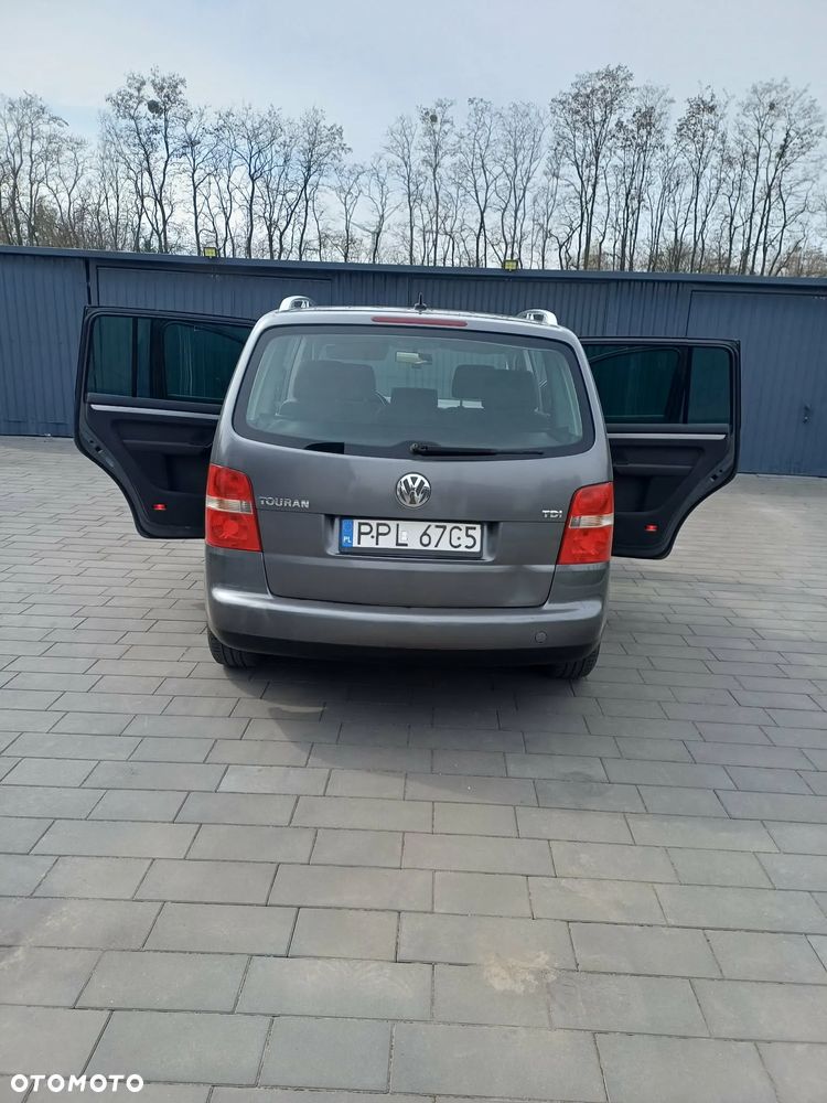 Volkswagen Touran 1.9 TDI Trendline - 4