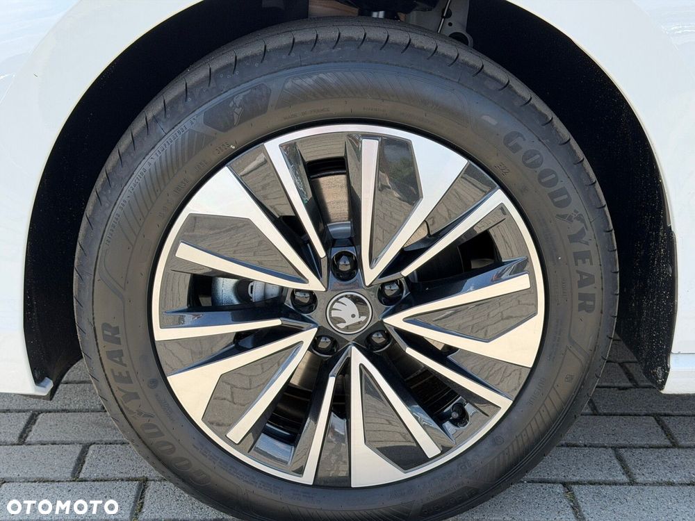 Skoda Superb 1.5 TSI mHEV Drive DSG - 10