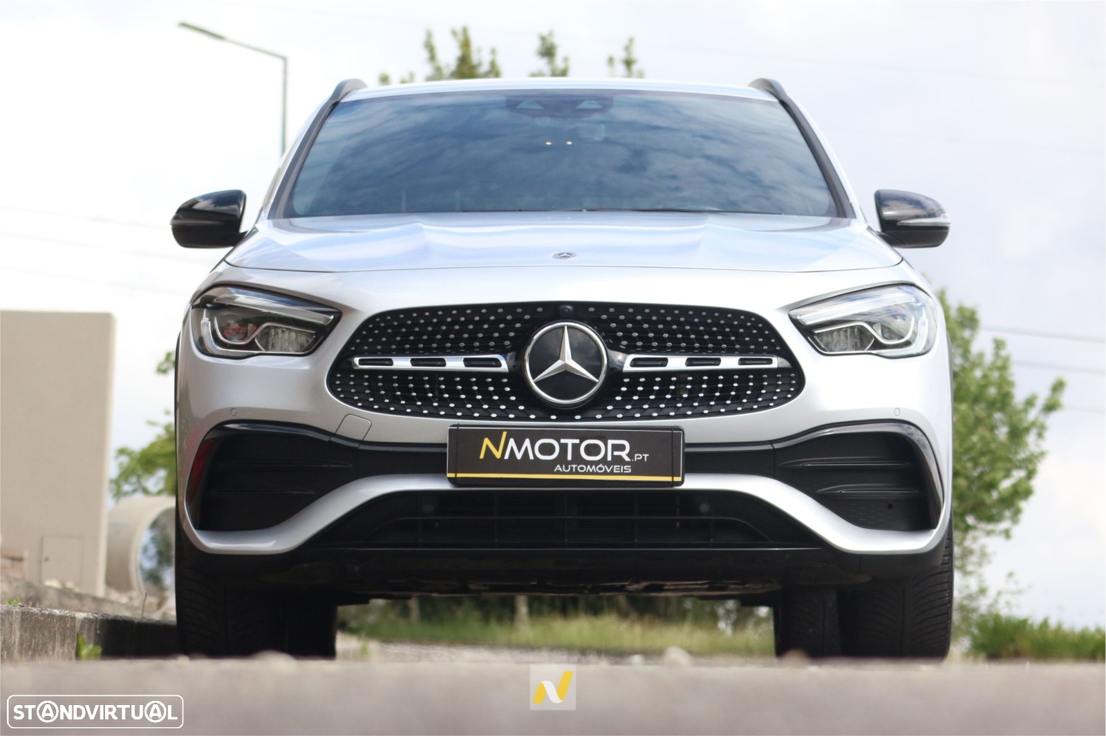 Mercedes-Benz GLA 250 e AMG Line - 12