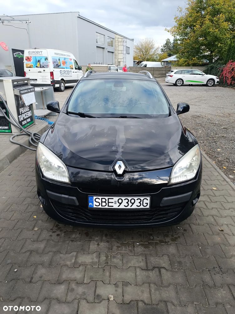 Renault Megane 2010 photo 2