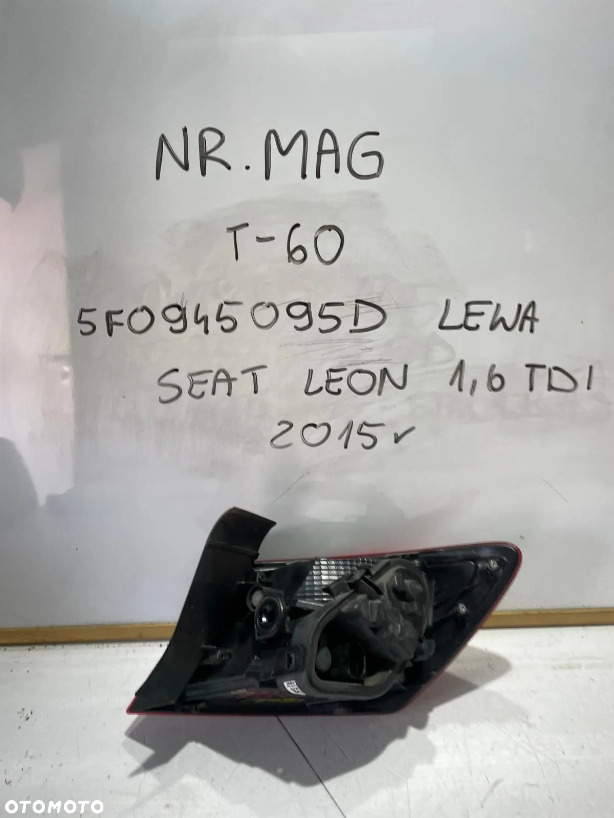 LAMPA LEWA TYŁ TYLNA SEAT LEON III 5F0945095D - 2