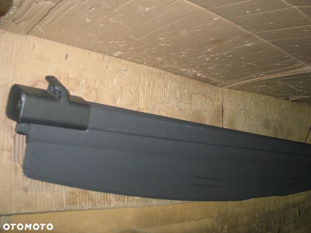 Roleta bagaznika vw T5 T6 mulitivan caravelle 7E5867773A oryginal - 3