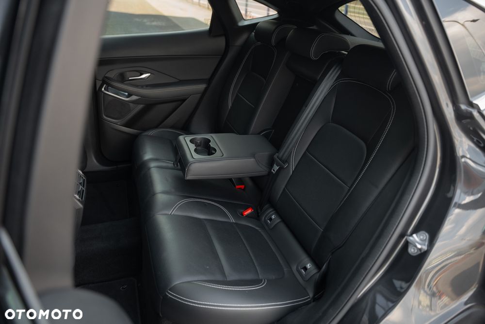 Jaguar E-Pace D200 AWD R-Dynamic SE - 35