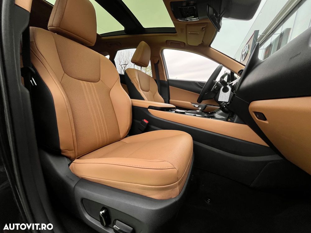 Lexus Seria NX 450h+ AWD CVT PHEV Executive - 13