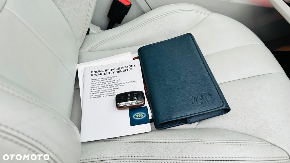 Land Rover Range Rover Evoque - 36