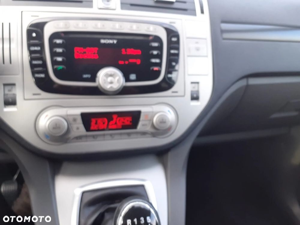 Ford Kuga 2.0 TDCi Titanium - 33