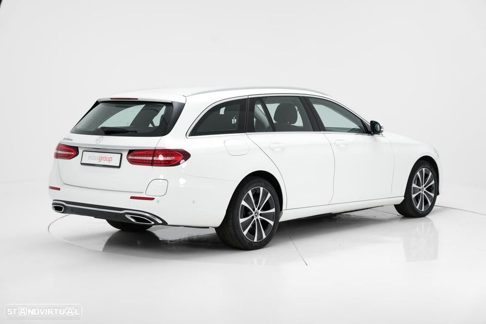 Mercedes-Benz E 300 de 9G-TRONIC - 4