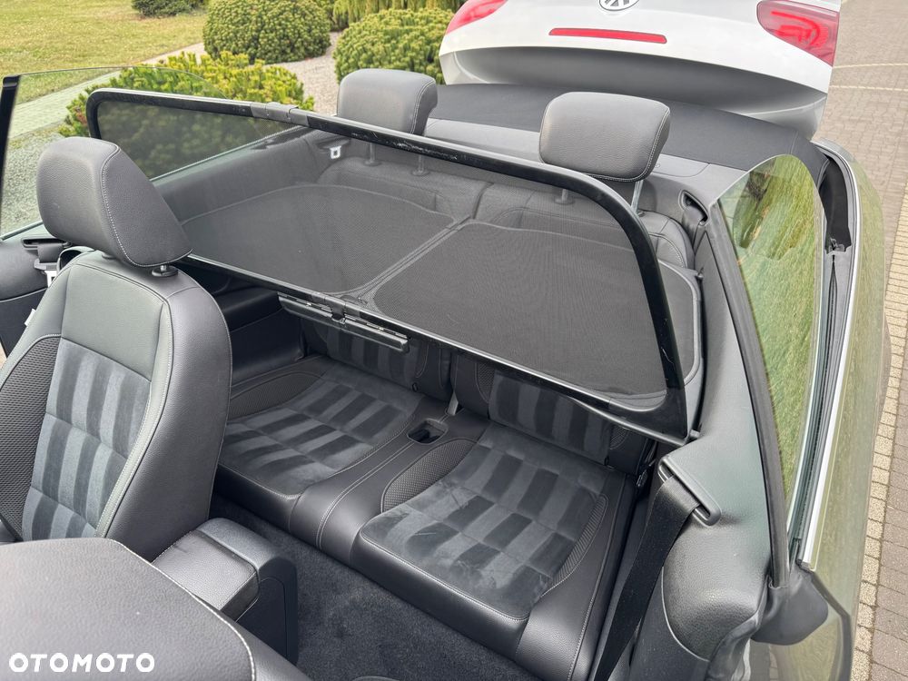 Volkswagen Golf - 21