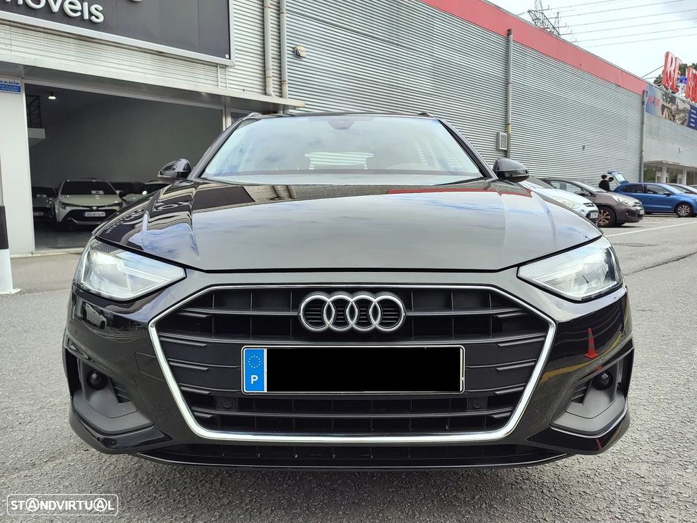 Audi A4 Avant 30 TDI S line S tronic - 2