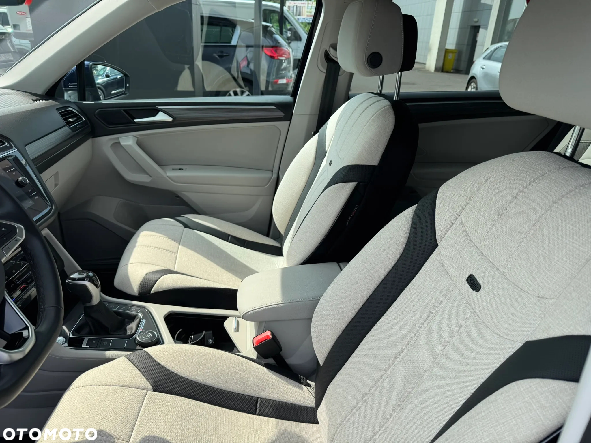 Volkswagen Tiguan 2.0 TDI SCR 4Mot Elegance DSG - 10