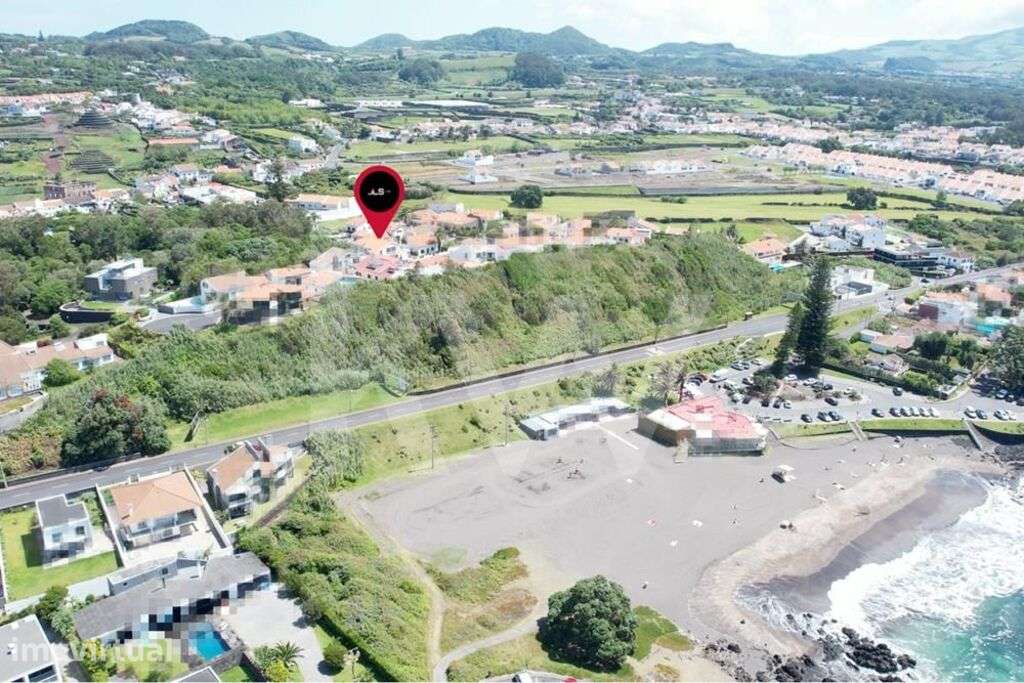 Moradia T4 + Apartamento T4 - Praia do Pópulo Ilha de São Miguel - Grande imagem: 2/50