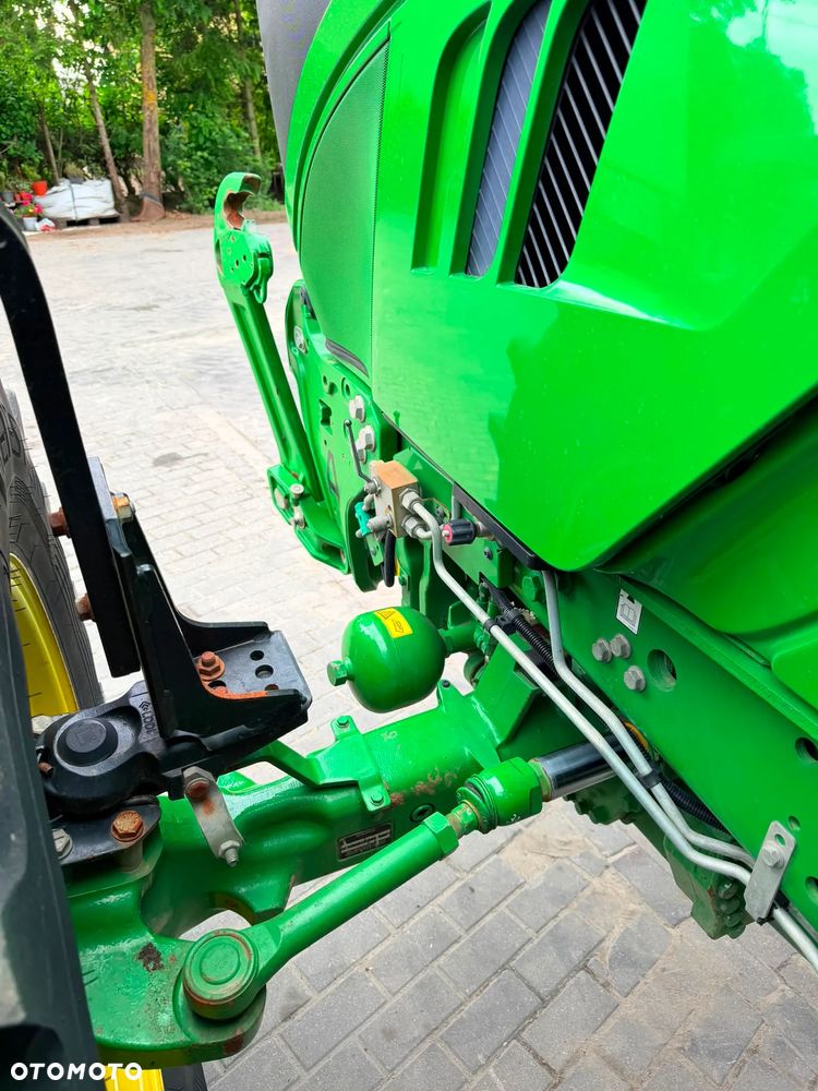 John Deere 6175M - 11