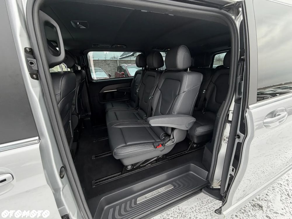 Mercedes-Benz Klasa V 300 d lang 4Matic 9G-TRONIC Avantgarde Edition - 29