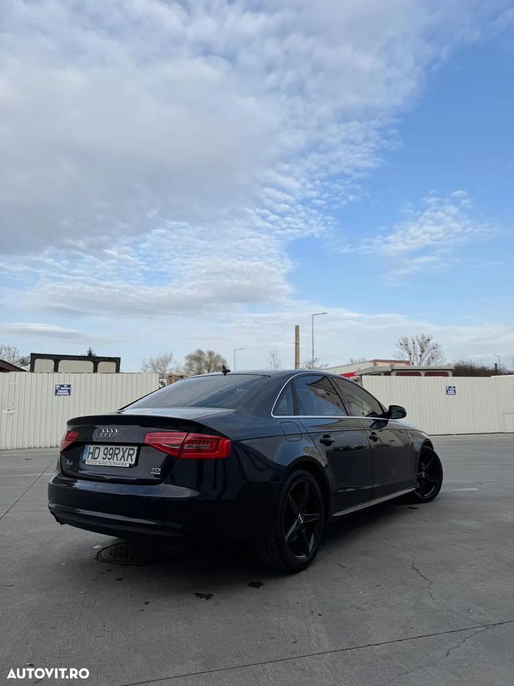 Audi A4 2.0 TDI quattro Stronic - 1