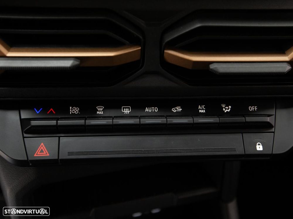 Dacia Duster 1.6 Hybrid Extreme - 19