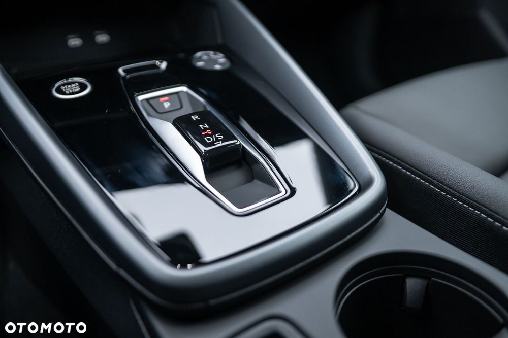Audi A3 Limousine 35 TFSI mHEV S Line S tronic - 29