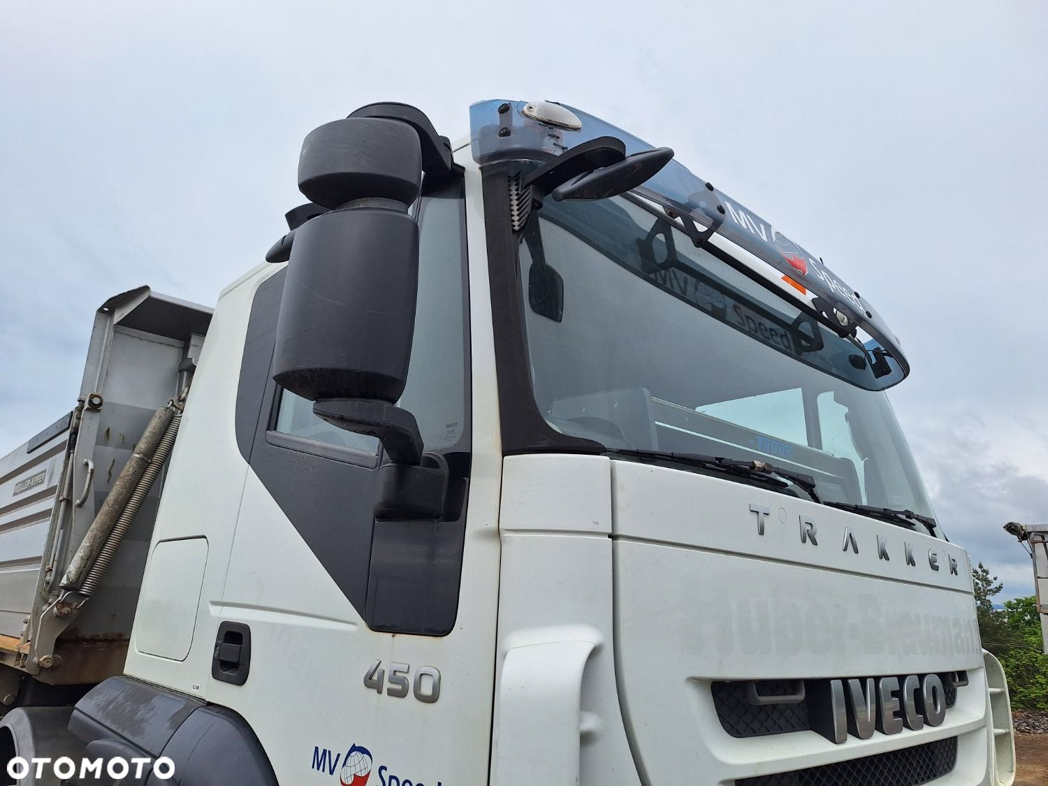 Iveco Trakker 450 8X4 - 35