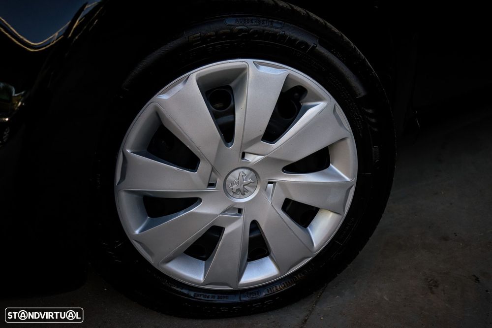 Peugeot 107 1.0 Access - 9