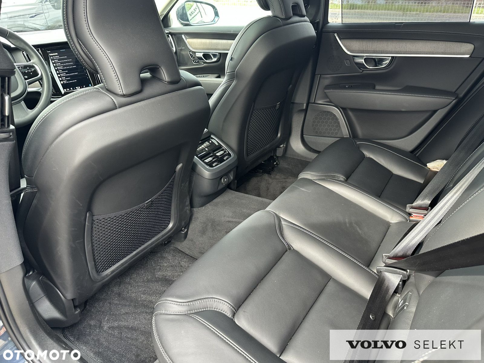 Volvo S90 - 31