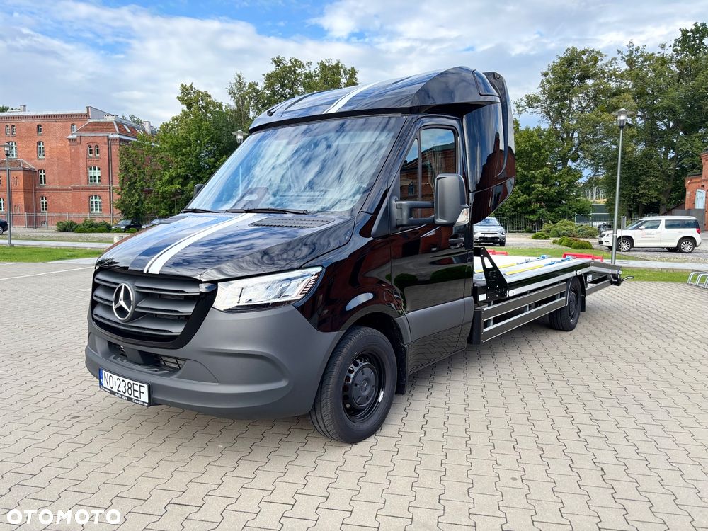Mercedes-Benz Sprinter - 1