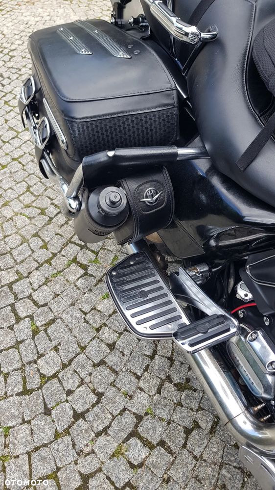 Harley-Davidson Touring Road King - 36