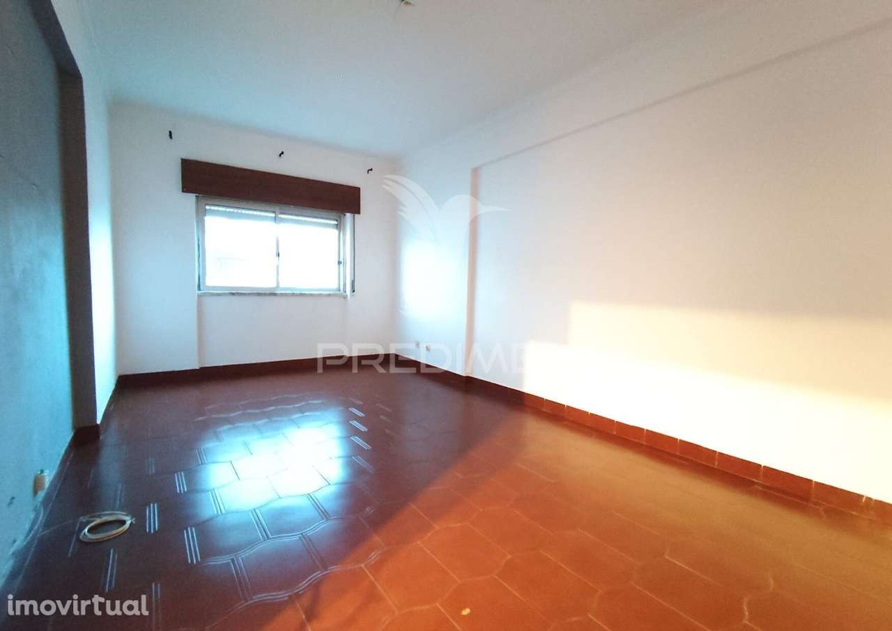 T1 Cruz de Pau Pronto Habitar - Grande imagem: 5/21