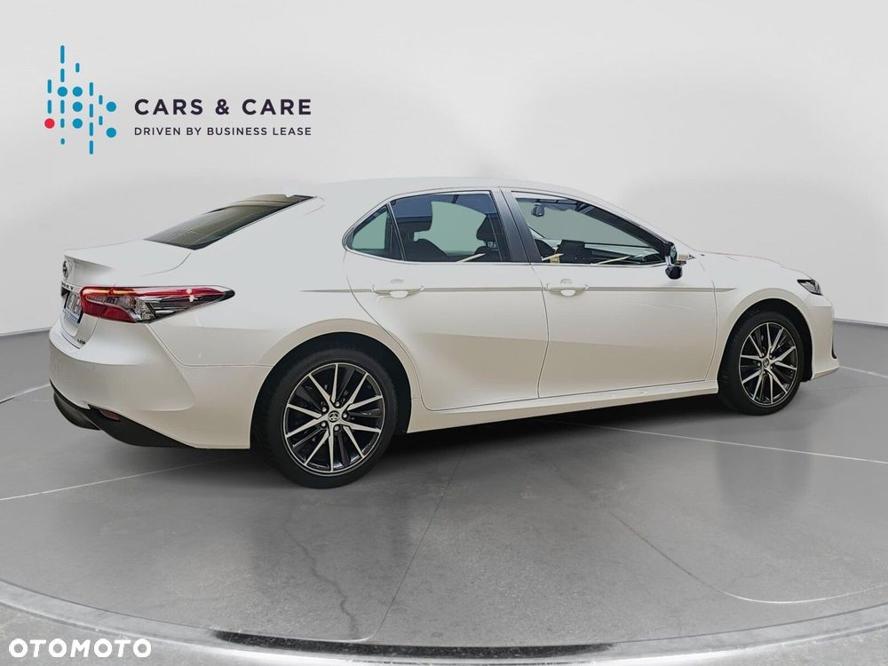Toyota Camry 2.5 Hybrid Prestige CVT - 23