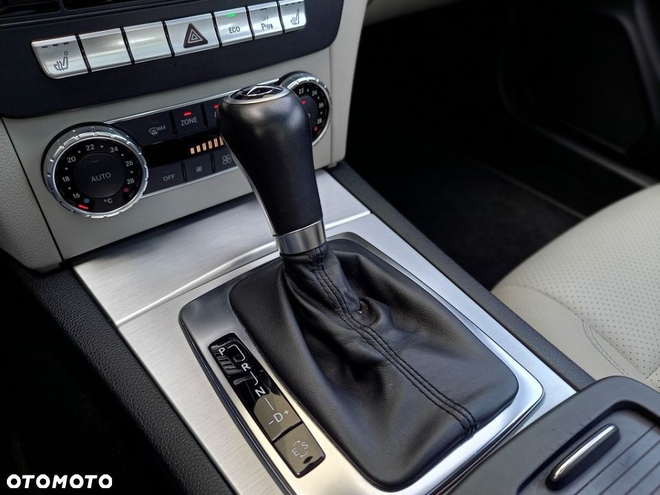 Mercedes-Benz Klasa C - 20