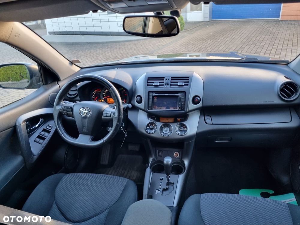 Toyota RAV4 2.2 D-4D 4x4 Automatik Edition S - 21