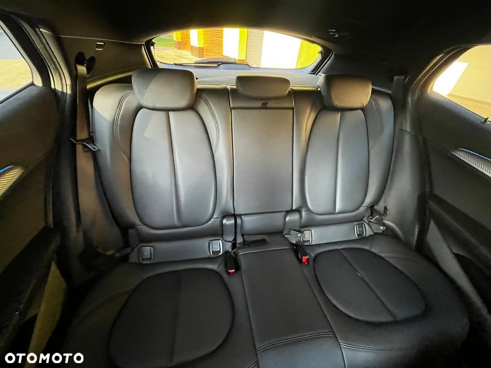 BMW X2 xDrive25e M Sport - 21
