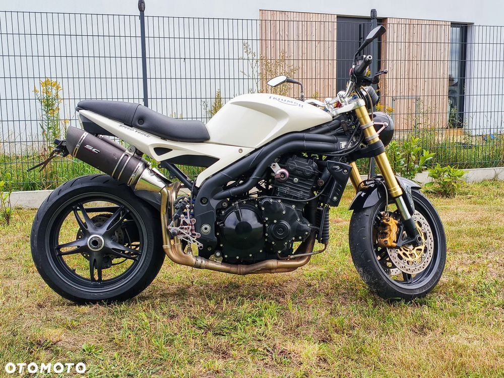 Triumph Speed Triple - 8
