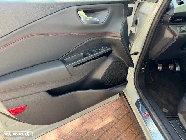 Ford Puma 1.0 EcoBoost MHEV ST-Line - 10