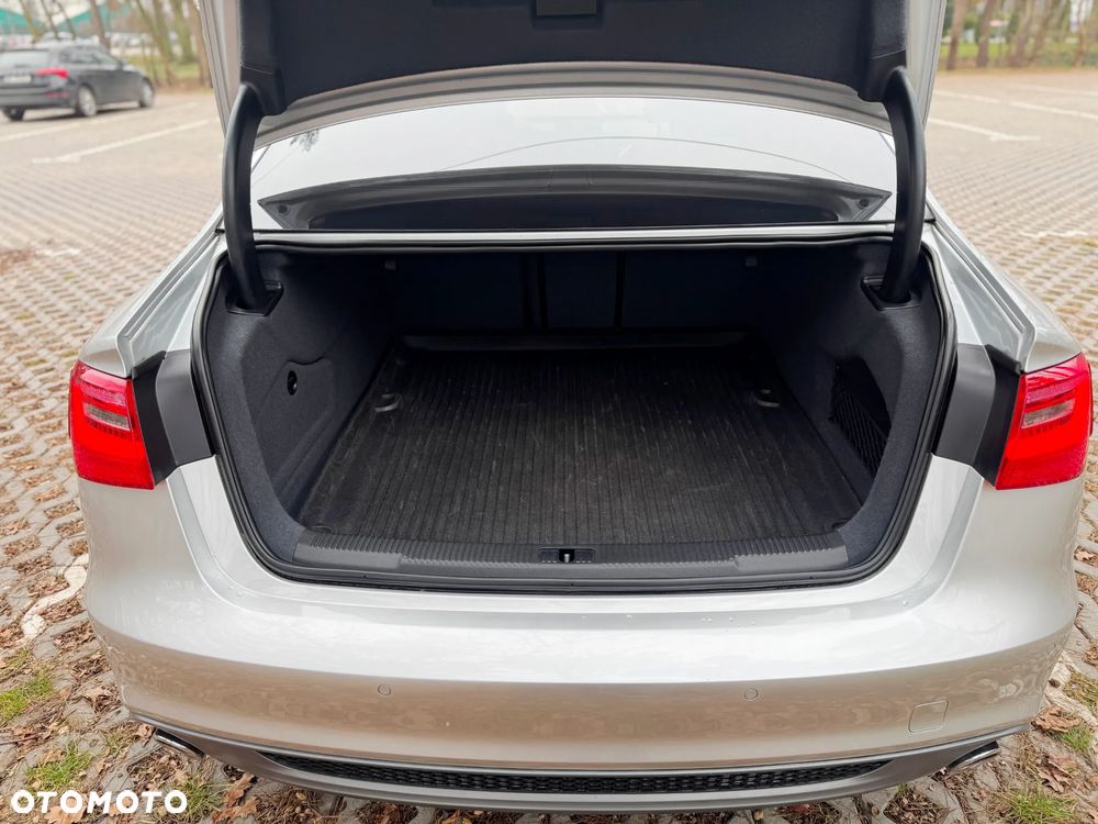 Audi A6 Limousine 3.0 TDI DPF quattro S tronic sport selection - 32