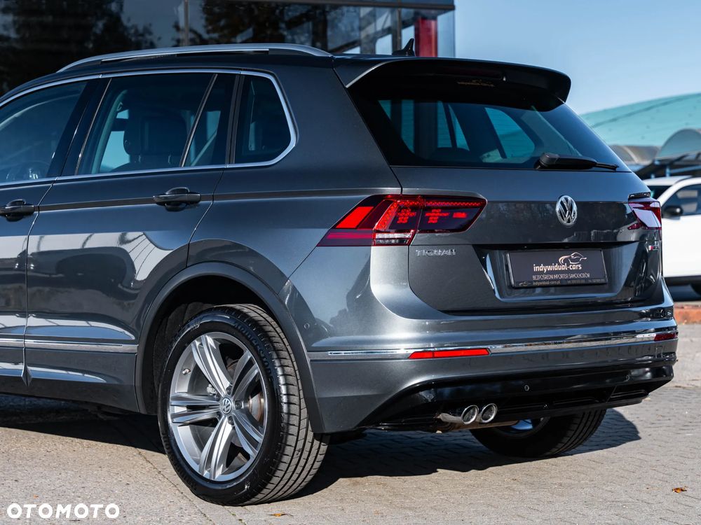 Volkswagen Tiguan - 12