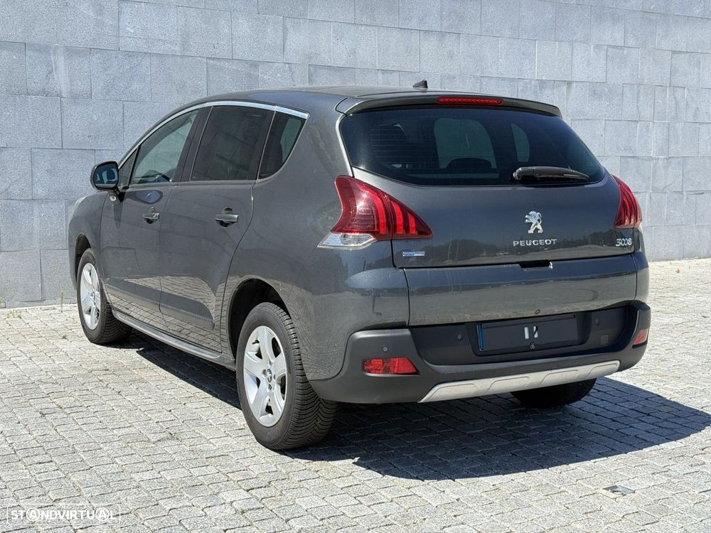 Peugeot 3008 1.2 PureTech Allure Grip Control - 6