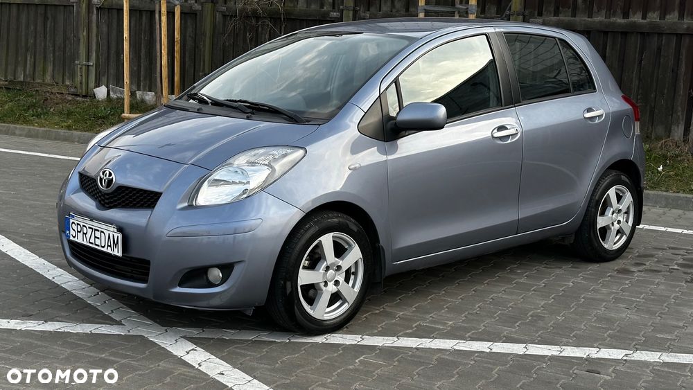 Toyota Yaris 1.33 VVT-i Executive - 1