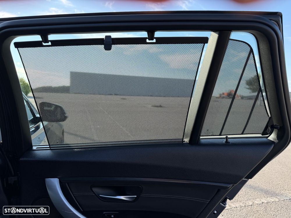 BMW 320 d Auto Line Sport - 22