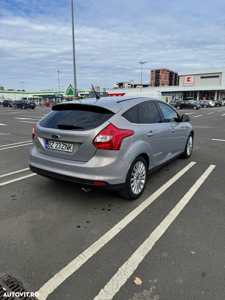 FORD Focus 2011 — imagine 6
