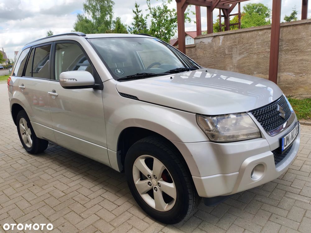 Suzuki Grand Vitara 2.4 Premium - 22