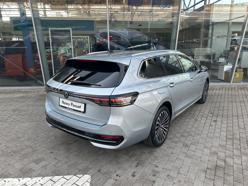 Volkswagen Passat - 8